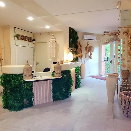 Hotel Tennis International Agde Exterior foto